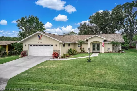 946 Peachtree Dr, Lake Placid, FL 33852