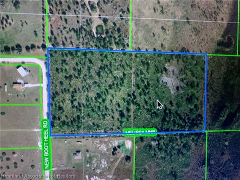 22 Melissa Mnr, Venus, FL 33960