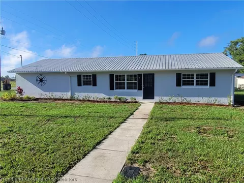 512 Presley Blvd, Avon Park, FL 33825