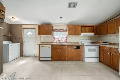 401 Fairview Ln, Lorida, FL 33857 photo 9