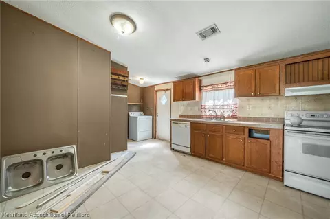 401 Fairview Ln, Lorida, FL 33857 photo 8