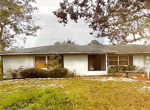 1537 Cedarbrook St, Lake Placid, FL 33852