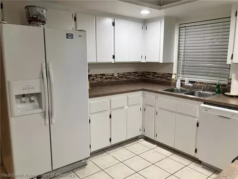 908 Grogan Ave, Sebring, FL 33875 photo 5
