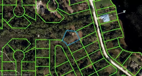 9863 Royalwoods Cir, Sebring, FL 33875