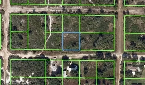 2820 W Quincy Rd, Avon Park, FL 33825