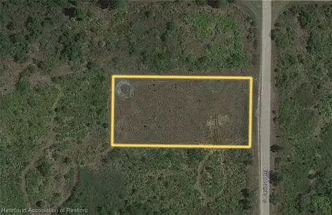 1326 S Davidson Rd, Avon Park, FL 33825