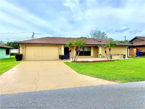 108 Swallow Ave, Sebring, FL 33870