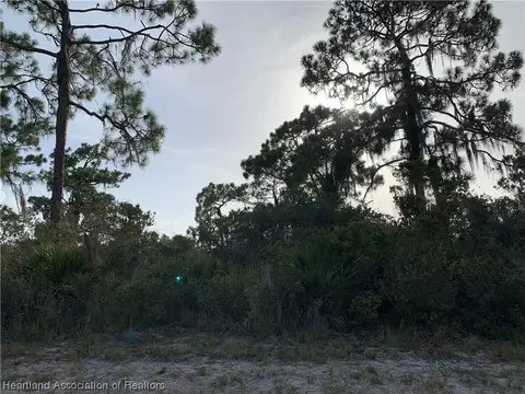 2044 Washington Blvd NW, Lake Placid, FL 33852