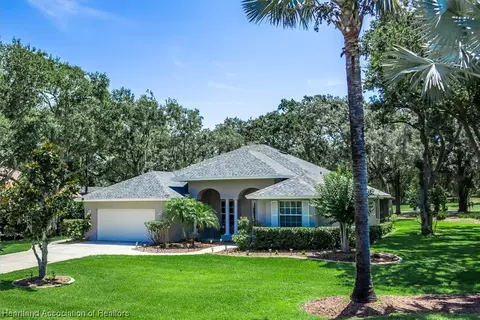 3895 Enchanted Oaks Ln, Sebring, FL 33875