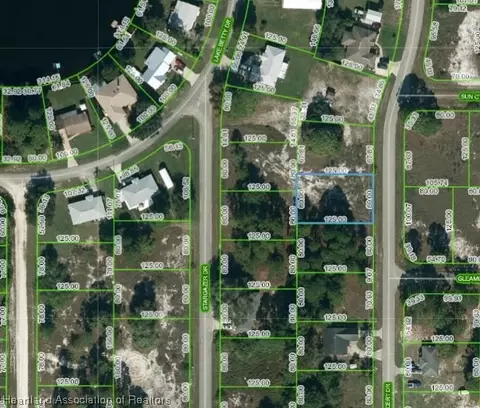 664 Concert Dr, Lake Placid, FL 33852