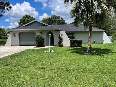 4424 Alcantarra Ave, Sebring, FL 33872