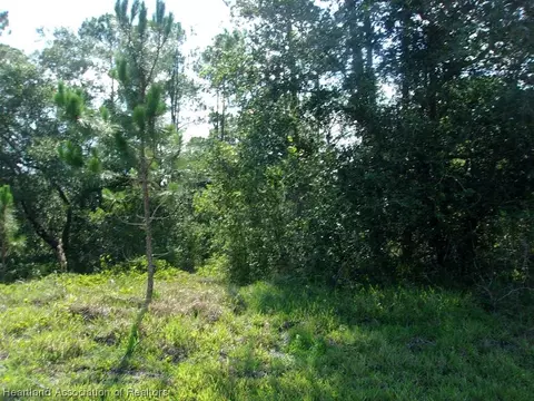 5500 San Juan Dr, Sebring, FL 33872