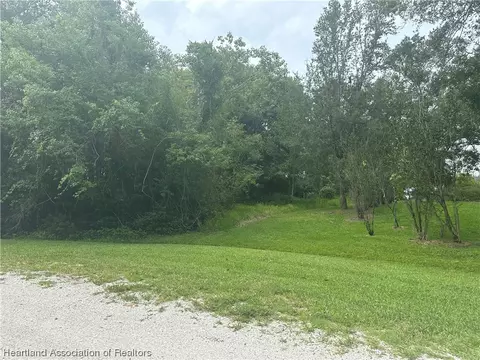 6315 Elm Pl, Sebring, FL 33875 photo 2
