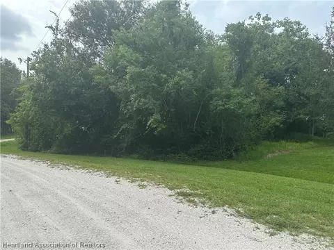 6315 Elm Pl, Sebring, FL 33875 photo 3