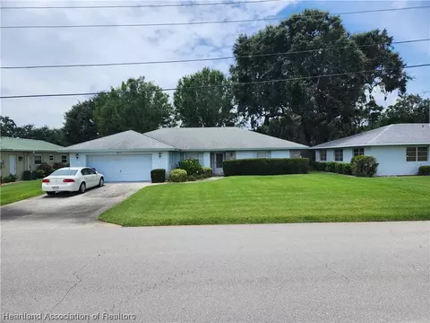 850 Peachtree Dr, Lake Placid, FL 33852