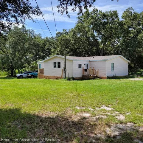 7000 Porter Dr, Lake Wales, FL 33898