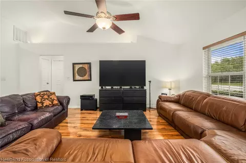 4201 Mandarin Rd, Sebring, FL 33875 photo 8