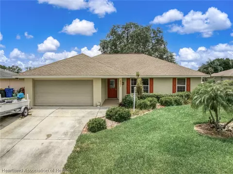 4201 Mandarin Rd, Sebring, FL 33875