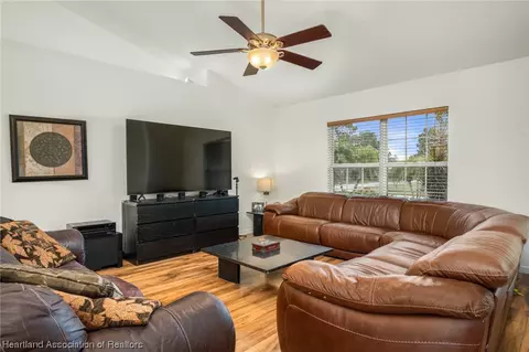 4201 Mandarin Rd, Sebring, FL 33875 photo 7