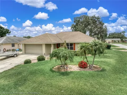 4201 Mandarin Rd, Sebring, FL 33875 photo 2