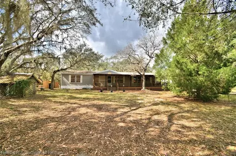 40 Deer Rd, Frostproof, FL 33843