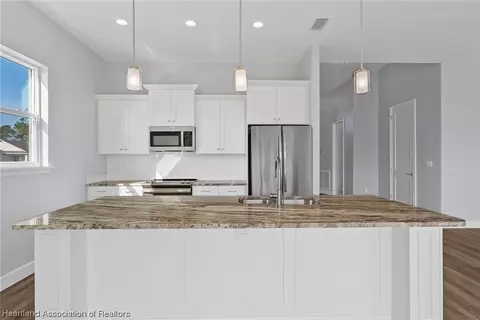 5299 Pebble Beach Dr, Sebring, FL 33872 photo 13