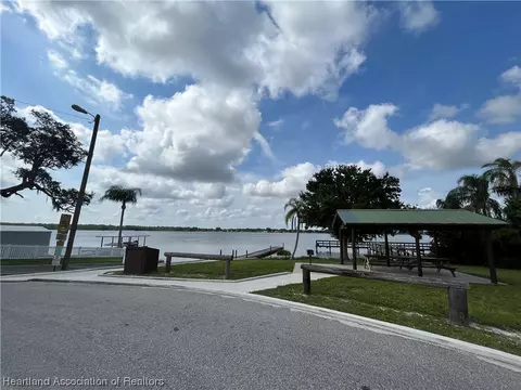 6000 Oak Brook Ave, Sebring, FL 33876 photo 9
