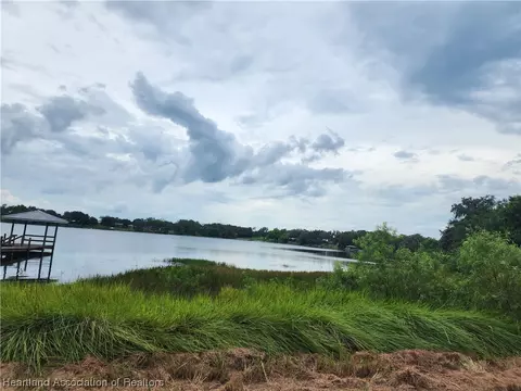 40 Lake Byrd Blvd, Avon Park, FL 33825