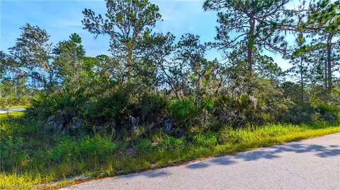 3173 Locust Ave, Lake Placid, FL 33852