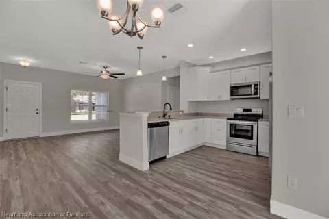1711 Iris Ave, Sebring, FL 33875 photo 23