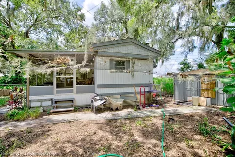 39 Country Rd, Lorida, FL 33857 photo 10