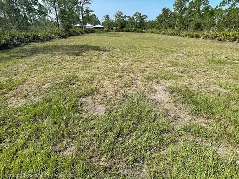 863 Letitia Dr, Sebring, FL 33875