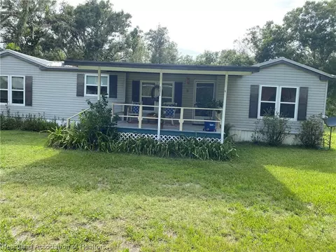 2426 Darkwing Dr, Wauchula, FL 33873