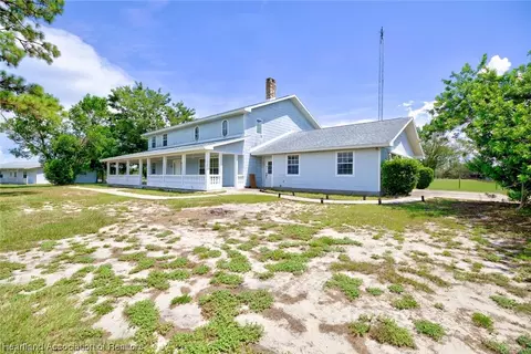 225 Longwood Rd, Sebring, FL 33870