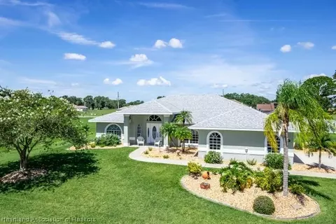 424 Holly Dr, Sebring, FL 33876
