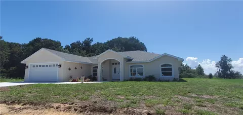1033 Lakeside Way, Sebring, FL 33876