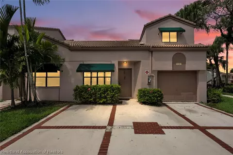 1647 Cypress Pointe Apt 3-8 Dr, Coral Springs, FL 33071