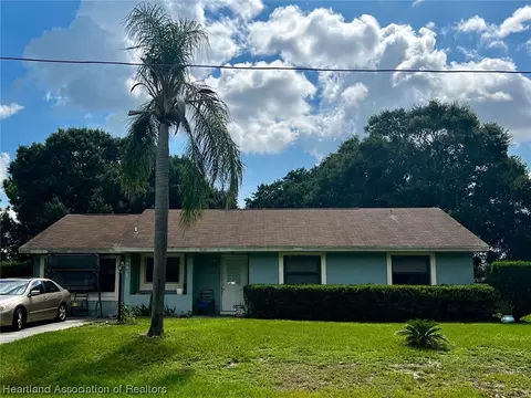 4612 Boabadilla Ave, Sebring, FL 33872
