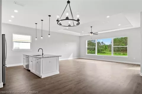 5297 Pebble Beach Dr, Sebring, FL 33872 photo 7