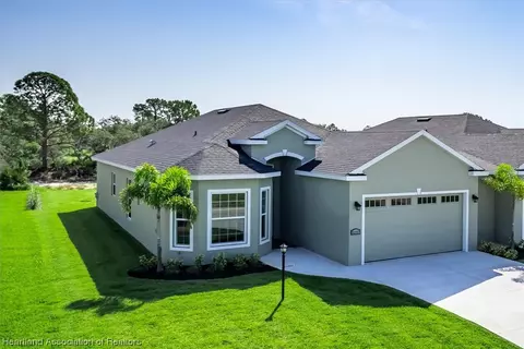 5297 Pebble Beach Dr, Sebring, FL 33872