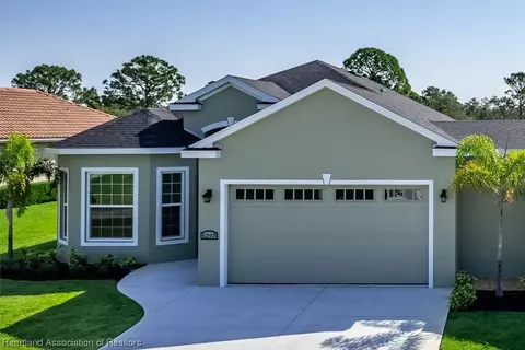 5297 Pebble Beach Dr, Sebring, FL 33872 photo 2