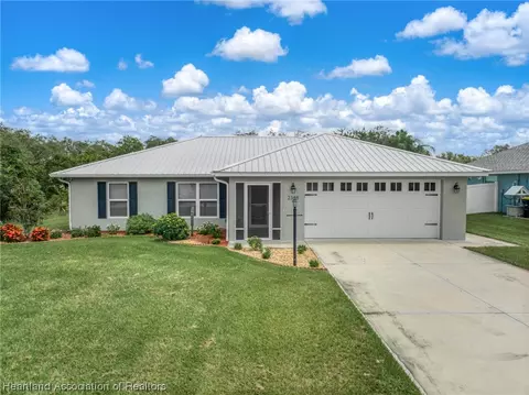 2368 N Huntington Rd, Avon Park, FL 33825