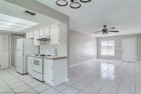 318 Cherry Tree Dr, Sebring, FL 33876 photo 27