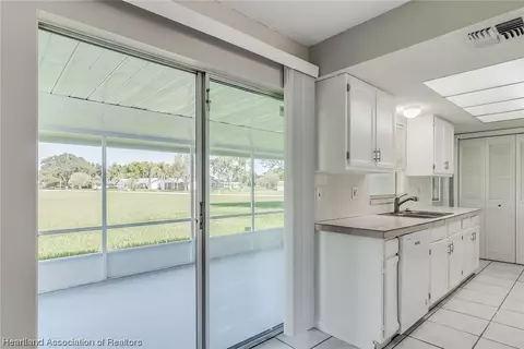 318 Cherry Tree Dr, Sebring, FL 33876 photo 29