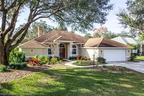5084 Strafford Oaks Dr, Sebring, FL 33875