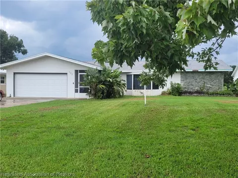 122 Murray Ct NW, Lake Placid, FL 33852