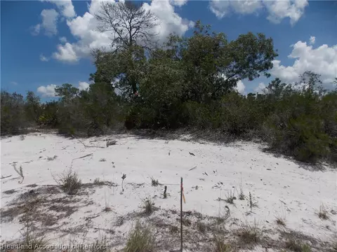 340 342 Galapagos Ave NE, Lake Placid, FL 33852
