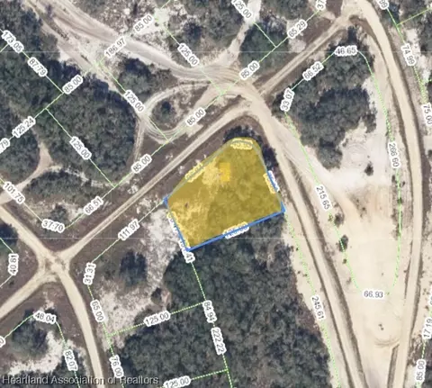 429 Crown Dr, Lake Placid, FL 33852