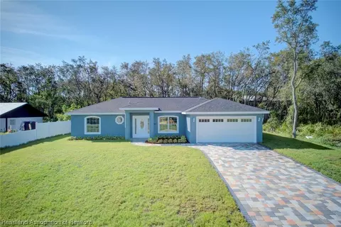2155 W Citrus Rd, Avon Park, FL 33825