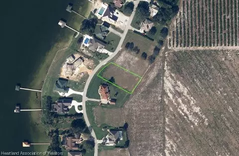 583 Sunset Pointe Dr, Lake Placid, FL 33852